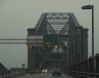 Quisque volutpat mattis eros. Nullam malesuada erat ut turpis.