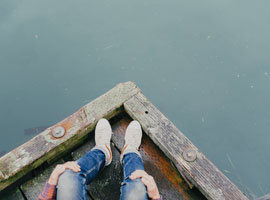 Aliquam porttitor mauris sit amet orci. Aenean dignissim pellentesque felis.